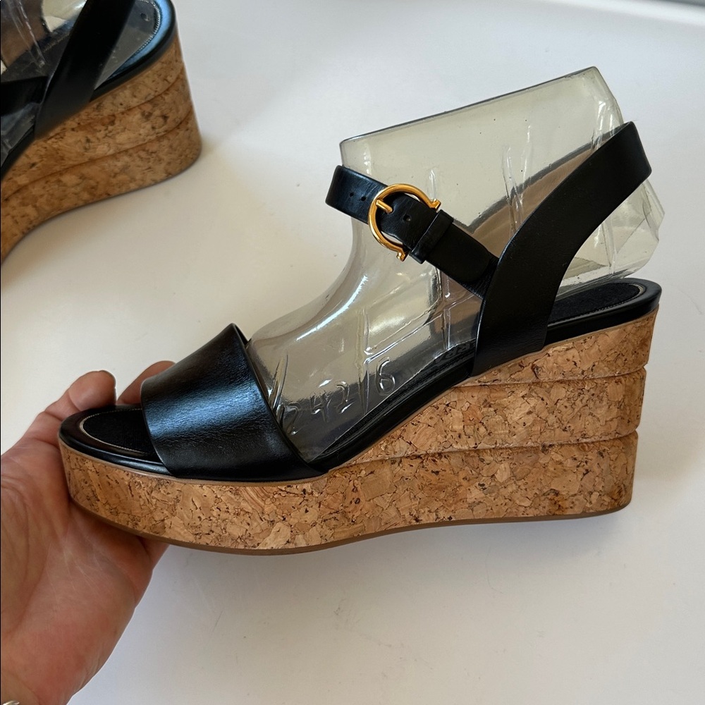 Salvatore Ferragamo Black Leather Cork Wedge Platform Sz 6 Sandals Made in Italy - Picture 9 of 16